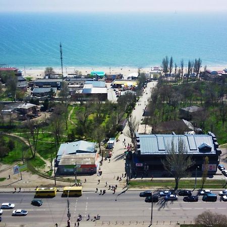 Flat At Luzanovka Appartamento Odessa Esterno foto